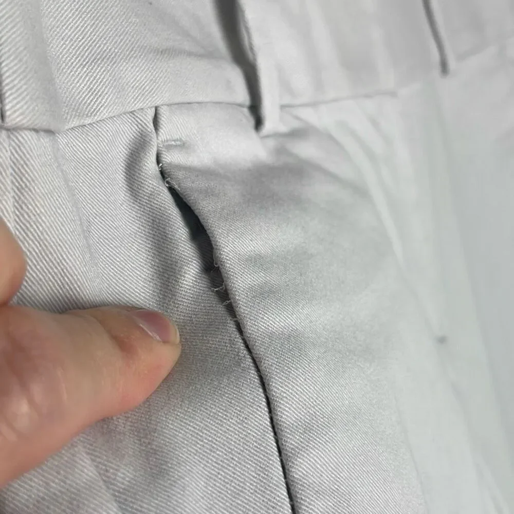 NEW LOFT Riviera Short 4 - Picture 3 of 9